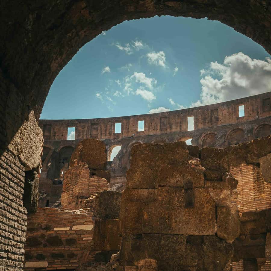 Rome: Roman Forum and Colosseum Underground Exclusive Tour