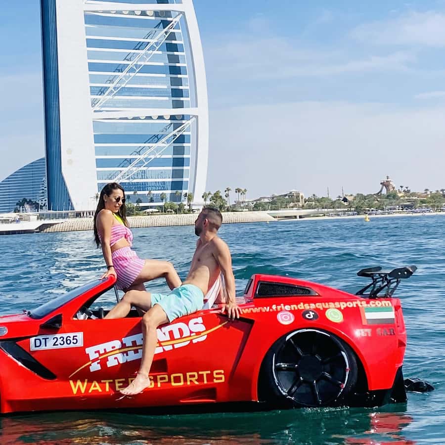 Dubai: Jet Car to Burj Al Arab with Breakfast and Soft drink