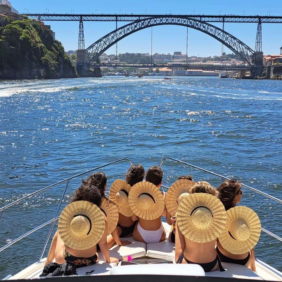 Colagem de mídia