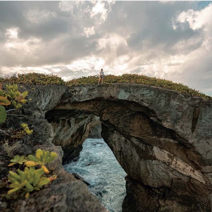 Puerto Rico: Cueva del Indio, Waterfalls, & Beach Tour