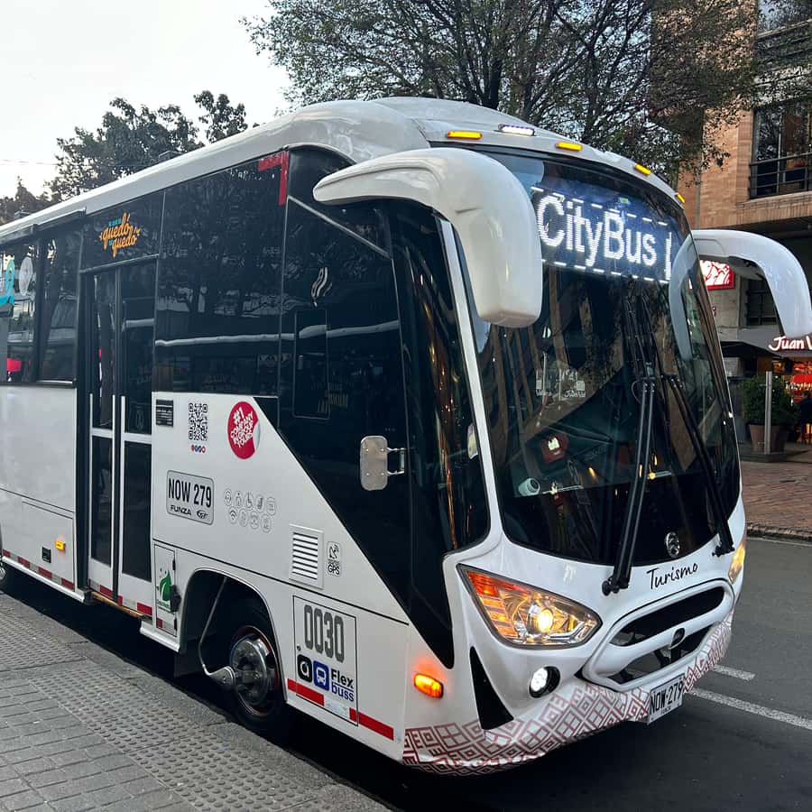 Colagem de mídia