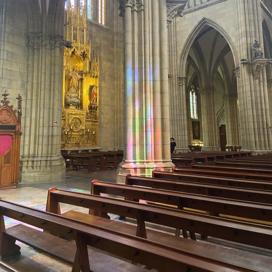 Colagem de mídia