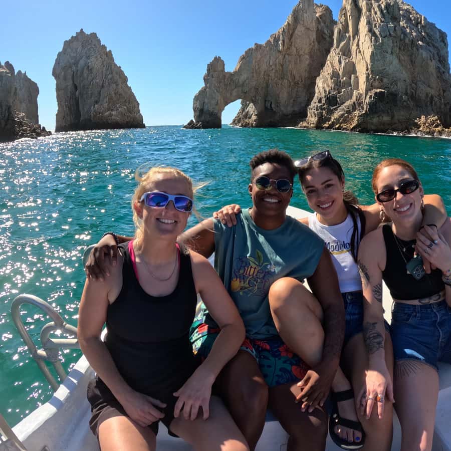 LOS CABOS ARCH & LOVER'S BEACH TOUR + SNORKELING TOUR