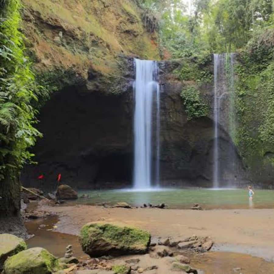 Colagem de mídia