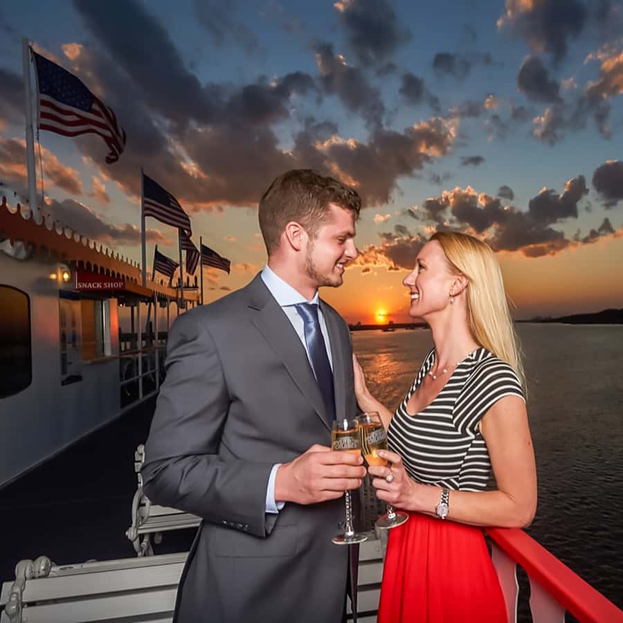 Savannah: Riverboat Sunset Cruise