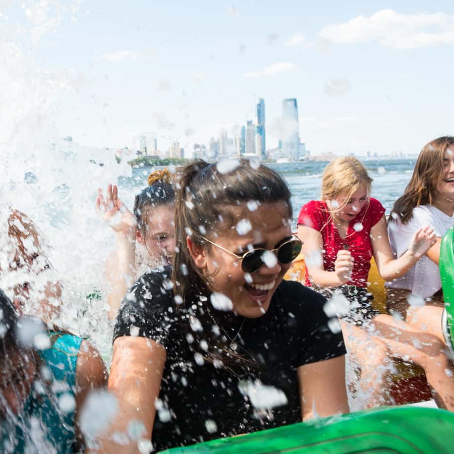 NYC: Circle Line Speedboat Skip the Box Office Ticket