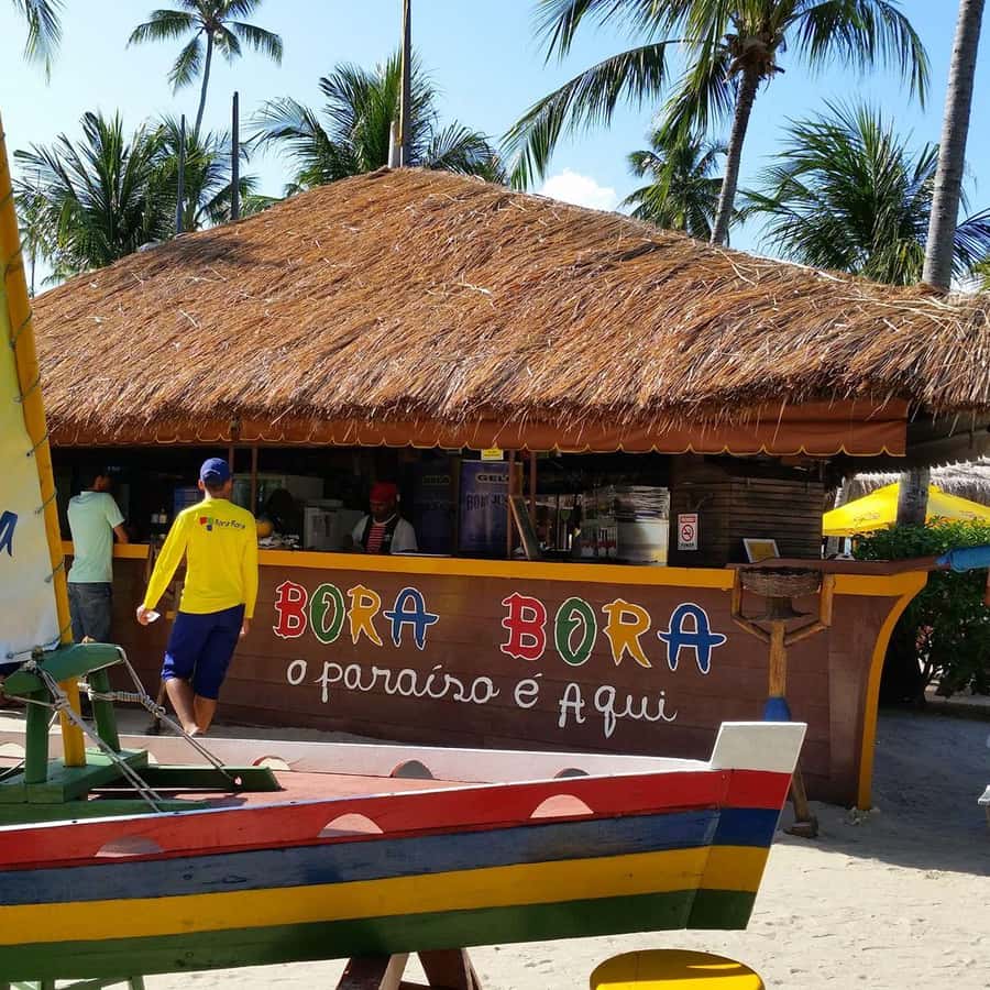Colagem de mídia