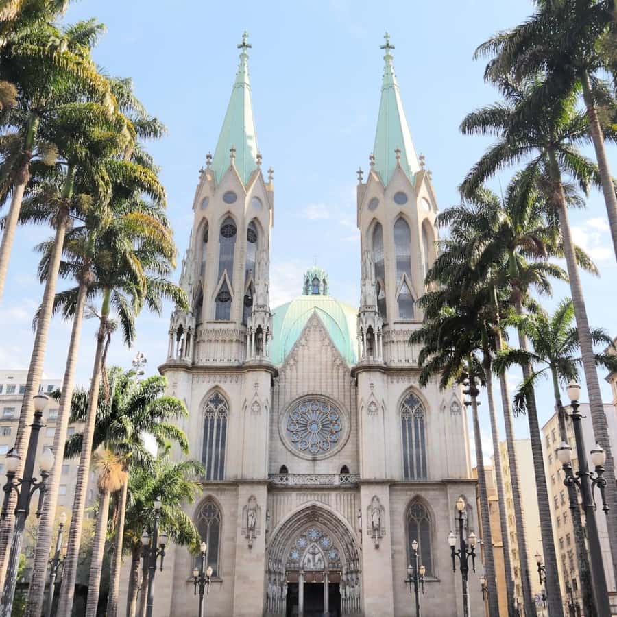 Colagem de mídia