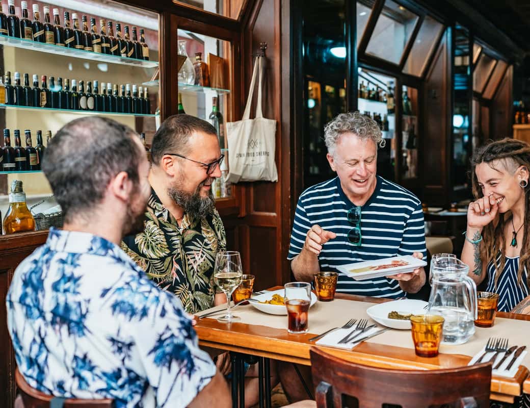 Walking food tour in Granada