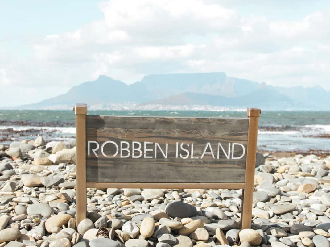 Cape Town: Robben Island Ferry Tour with 1-Way Hotel Pickup