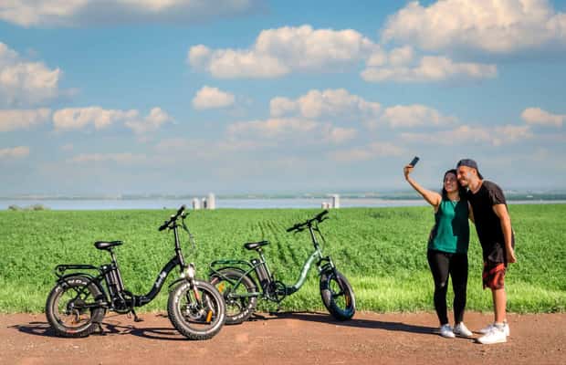 imagem n.1 de Cidade de Quebec: aluguer de bicicletas elétricas na Ilha de Orléans atividade em Cidade de Quebec, carregada pelo fornecedor