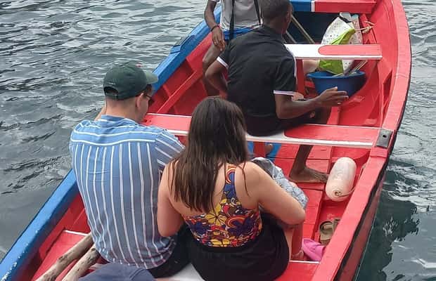 imagem n.1 de Passeio de barco para a caverna de Águas Belas + churrasco atividade em Assomada, carregada pelo fornecedor
