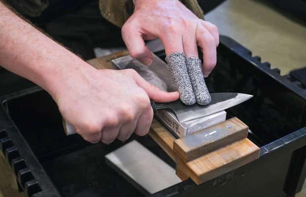 Pramogos teikėjo įkelta pramogos „Tokijas: peilių gamybos dirbtuvės (galandimas, graviravimas)“, Tokijas, nuotrauka (1)