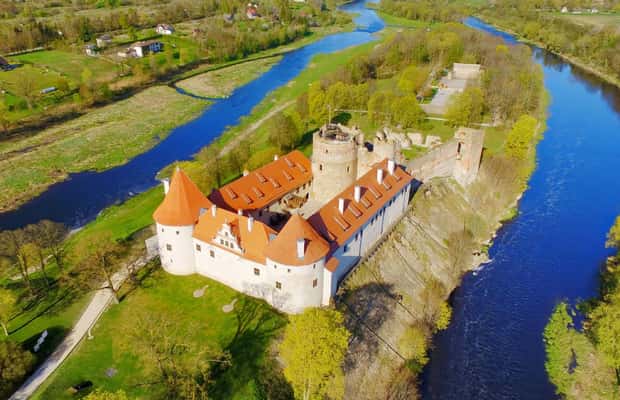 foto no. 1 dari aktivitas Dari Riga: Tur istana Rundale dan kastil Bauska dan kembali. di Kota Rundale, diunggah oleh pemasok