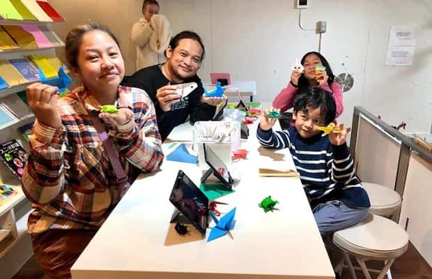 Image N°1 de Tokyo : Origami pour les familles et les débutants à Asakusa activité à Tokyo, publiée par le prestataire