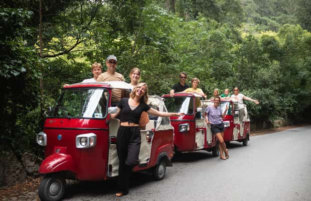 billede nr.1 af aktiviteten Sintra: 2-timers guidet tuk-tuk-tur i Sintra, uploadet af udbyder
