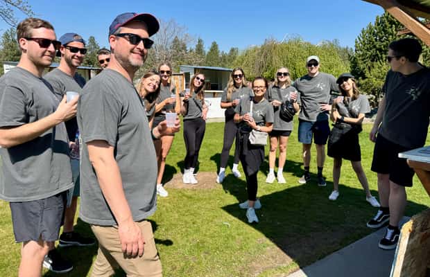 image n.1 of Kelowna: E-Bike Bee Tour w/ Tastings, Lunch, and Audioguide activity in Kelowna, uploaded by supplier