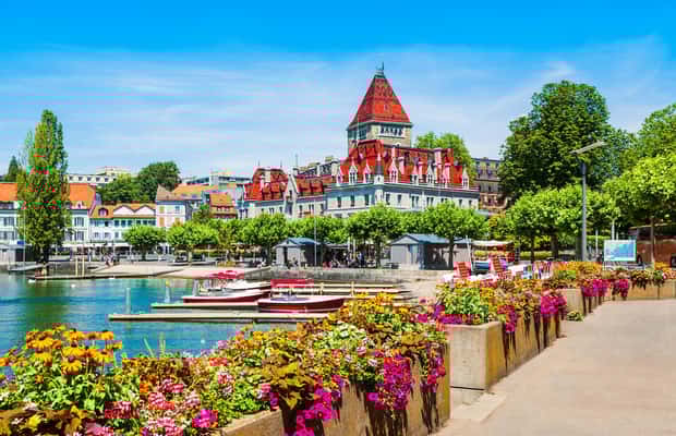 imagem n.1 de Viagem de 1 dia privada: Interlaken à capital, Berna e Lausanne atividade em Lausanne, carregada pelo fornecedor