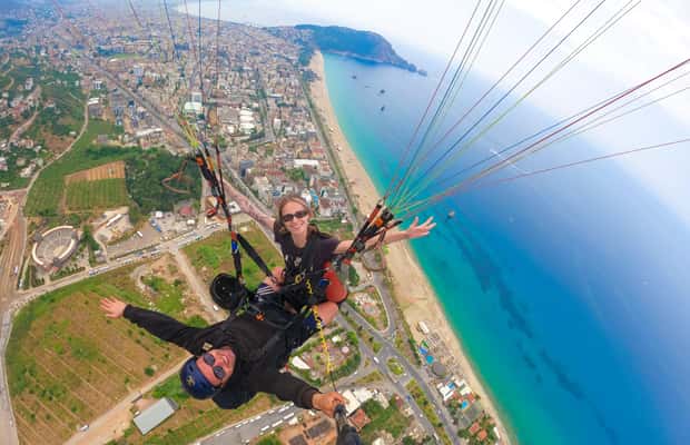 Alanya içindeki Antalya/Belek: İsteğe Bağlı Transfer ile Alanya'da Yamaç Paraşütü etkinliğinin tedarikçi tarafından yüklenen 1 no'lu görseli