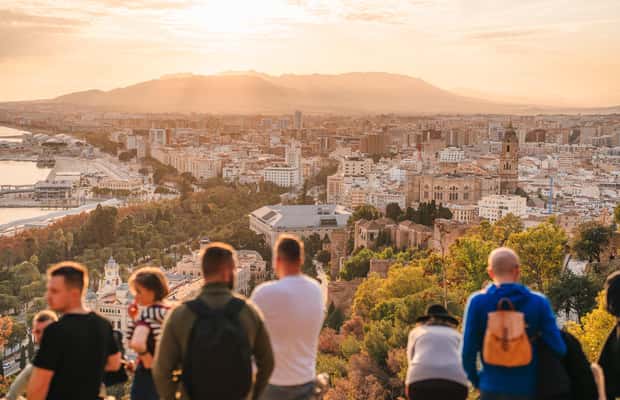 bild nr.1 av Express tuktuki-tur i Malaga: Gibralfaro utsiktsplats och fotografi aktivitet i Málaga, uppladdad av arrangören