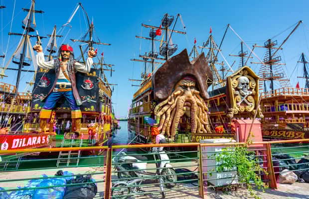 kuva n.1/Alanya: Merirosvolaiva, kuljetus, lounas ja virvoitusjuomat aktiviteetista Alanya, jonka toimittaja on ladannut