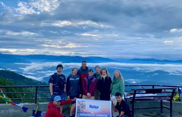 imagen n.º 1 de Amanecer en Nagarkot y excursión de un día con almuerzo - Privado/Grupo actividad en Bhaktapur, subida por el proveedor