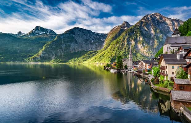 image n.1 of Private transfer from Vienna to Salzburg with 4h sightseeing activity in Korneuburg, uploaded by supplier