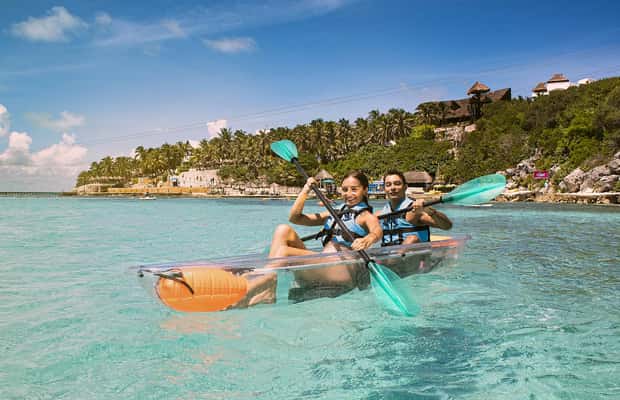 imagem n.1 de De Cancún: Entrada no parque Garrafon Reef com bilhetes de balsa atividade em Quintana Roo, carregada pelo fornecedor