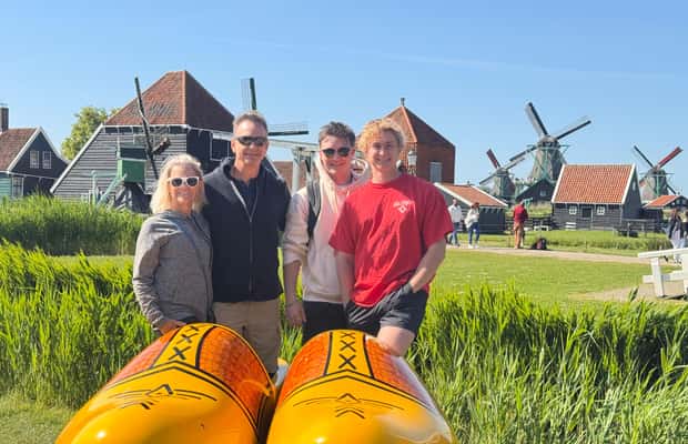 Obraz nr 1 z atrakcji Z Amsterdamu: Młyny w Zaanse Schans i nie tylko – wycieczka rowerowa z e-rowerami w Amsterdam, przesłany przez organizatora