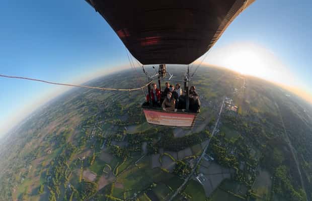 image n.1 of Ghent: Hot Air Balloon Tour activity in Ghent, uploaded by supplier