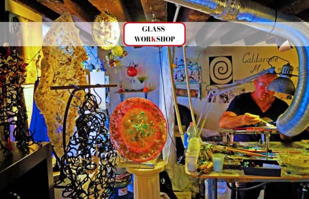 Immagine nº 1 di Crea la tua opera d'arte in vetro: Lezione privata con un artigiano locale attività a Venezia, caricata dal fornitore