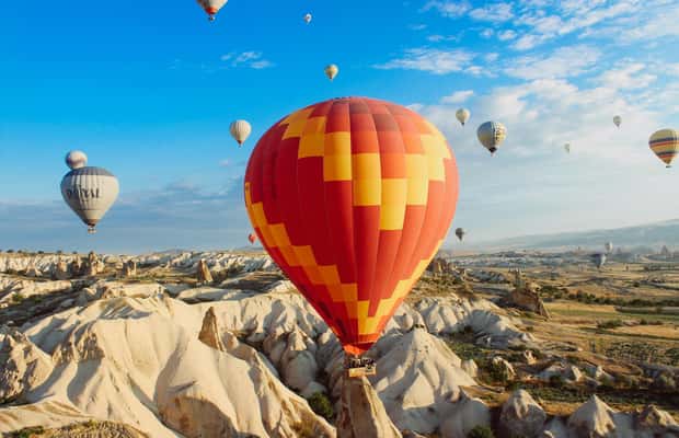 Image N°1 de Cappadoce : Vol en montgolfière à Goreme au-dessus des Fairychimneys activité à Göreme, publiée par le prestataire