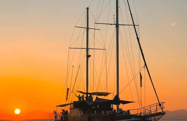 image n.1 of Sunset Dinner Cruise: Swim Stop, Drinks & Onboard Dining activity in Athens, uploaded by supplier