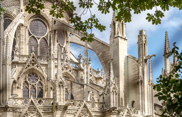 Image N°1 de Paris : visite guidée de Notre-Dame avec accès à la cathédrale activité à Paris, publiée par le prestataire