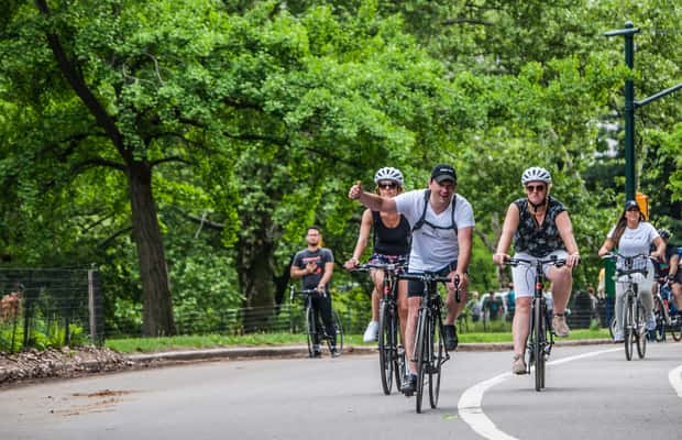 image n.1 of New York City: A Day in Manhattan Cycling Tour activity in New York City, uploaded by supplier