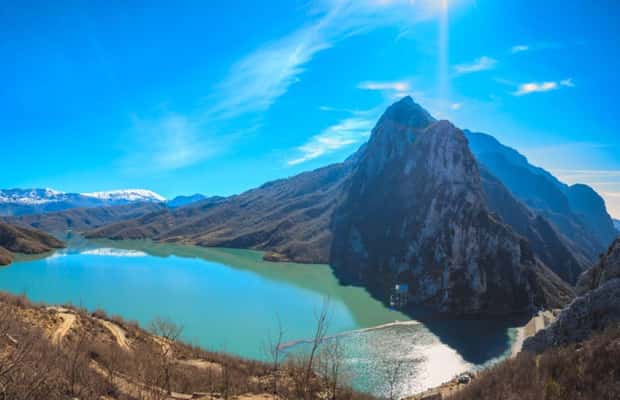 bilde nr.1 av Fra Tirana: Dagsutflukt til Bovillasjøen med eventyr og fotturer aktivitet i Tiranë, lastet opp av leverandør