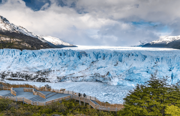 imagem n.1 de El Calafate: Glaciar Perito Moreno e cruzeiro de barco opcional atividade em Santa Cruz (Província), carregada pelo fornecedor