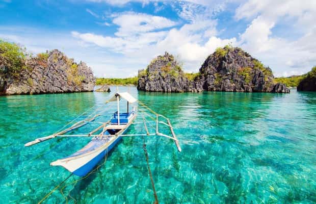 gambar no.1 daripada Coron: Tebing Pantai, Pantai & Lawatan Melompat Pulau Malcapuya aktiviti di Coron, dimuat naik oleh pembekal 