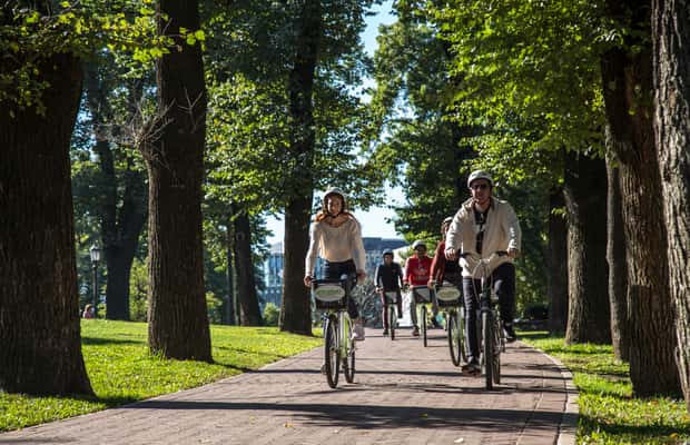 image n.1 of Buenos Aires: Full Day Bike Tour with Lunch activity in Buenos Aires, uploaded by supplier