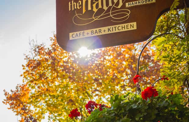 imagen n.º 1 de Desde Adelaida: Hahndorf y Valle de Barossa con almuerzo en bodega actividad en Nuriootpa, subida por el proveedor