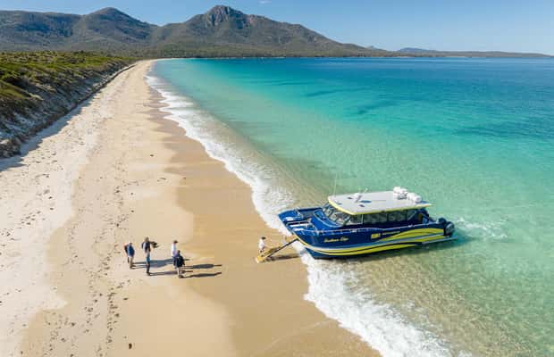 Pramogos teikėjo įkelta pramogos „Coles Bay: Frejcineto nacionalinis parkas Vandens taksi paslaugos“, Tasmanija, nuotrauka (1)