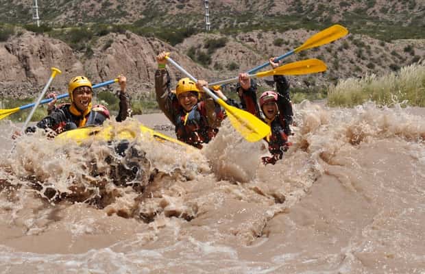 imagem n.1 de Mendoza: Rafting e Canopy na Cordilheira dos Andes atividade em Província de Mendoza, carregada pelo fornecedor