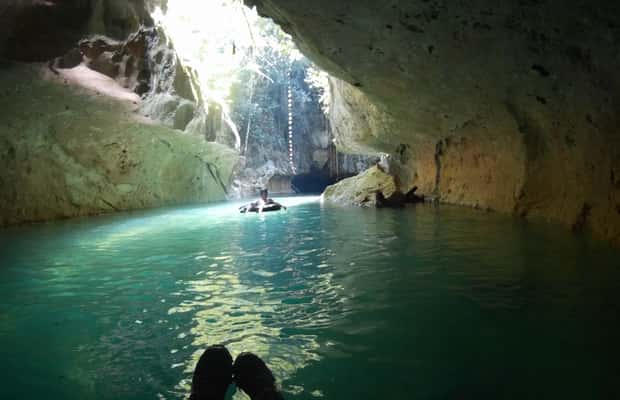 imaginea n.1 a activității San Ignacio: Cave Tubing cu prânz și opțional Zipline în San Ignacio, Belize, încărcată de organizator