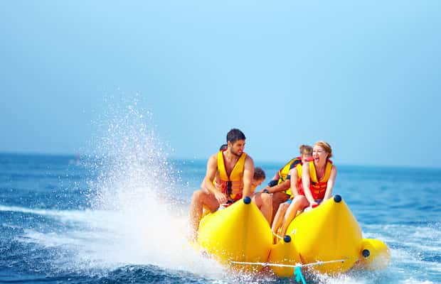 Image N°1 de Nassau : Tour en jet ski, parachute ascensionnel et tour en bateau banane activité à Nassau, Bahamas, publiée par le prestataire