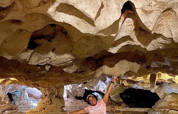 imagem n.1 de Excursão e transporte para as cavernas Green Grotto atividade em Clarendon, carregada pelo fornecedor