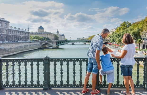 Bild Nr. 1 von Von Notre Dame zum Jardin du Luxembourg: Privater Spaziergang durch das historische Paris Aktivität in Paris, hochgeladen vom Anbieter