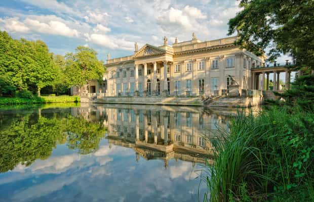 Immagine nº 1 di Tour privato del Parco e del Palazzo Łazienki a Varsavia con biglietti inclusi attività a Varsavia, caricata dal fornitore