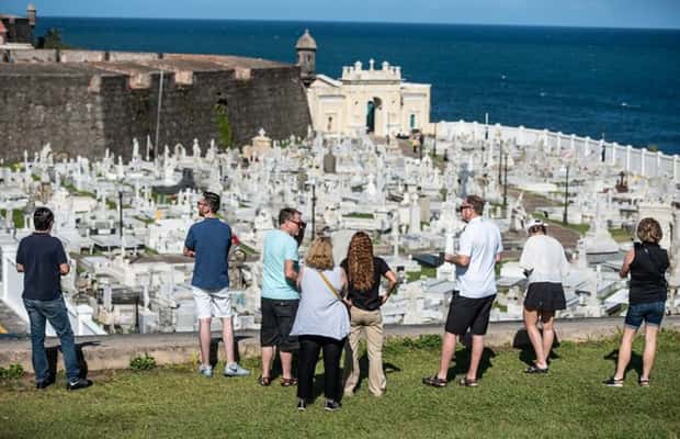 Immagine nº 1 di San Juan: tour a piedi con guida esperta attività a San Juan, caricata dal fornitore