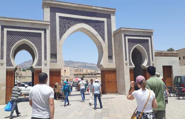 Image N°1 de Fès : Visite des remparts de la médina en minibus activité à Fès, publiée par le prestataire