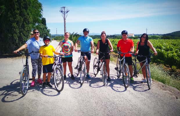 billede nr.1 af aktiviteten Fra Sitges: Cykeltur med vingårdsbesøg og smagning i Vilafranca del Penedès, uploadet af udbyder